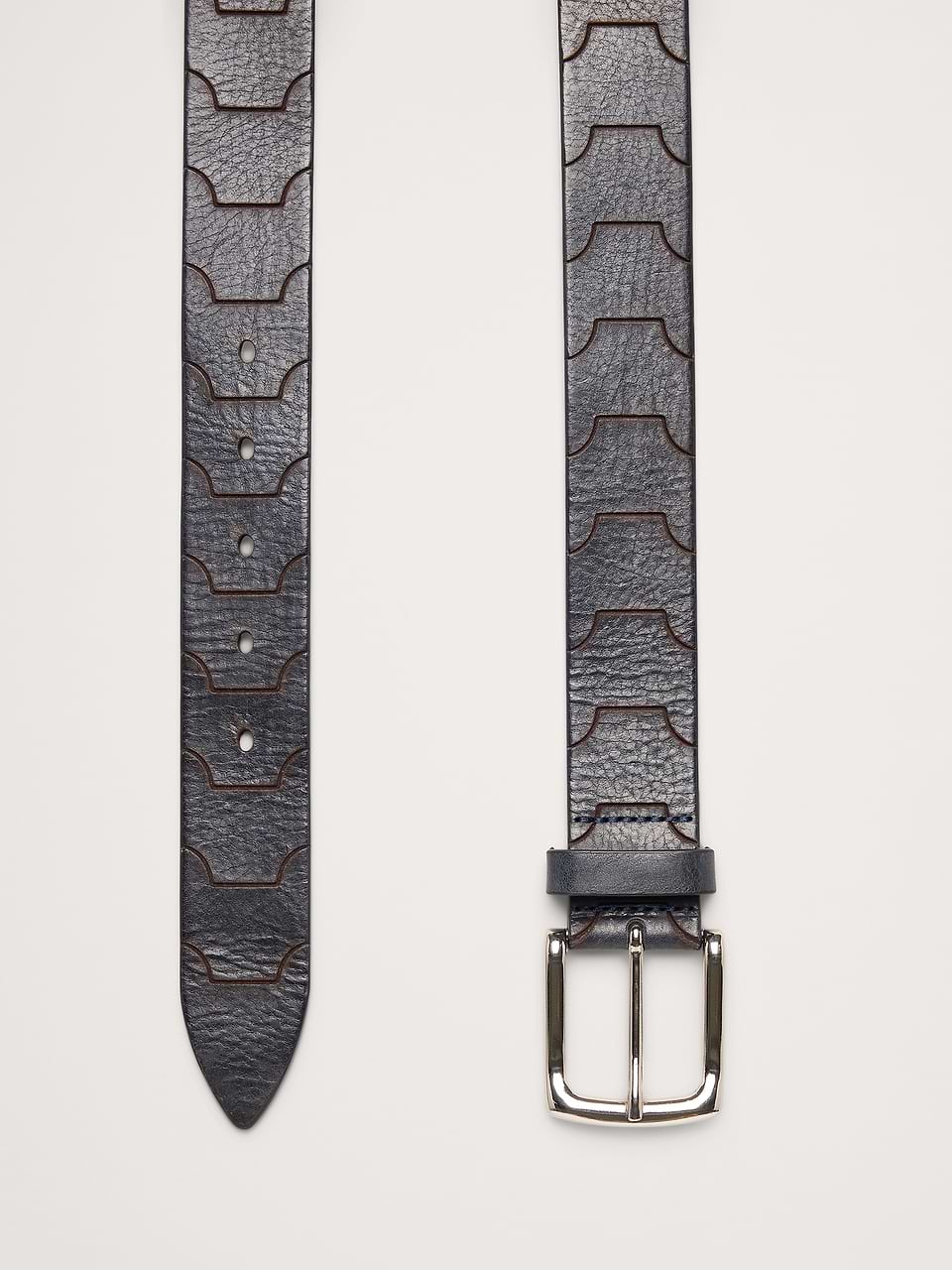 Geo Embossed Leather Belt | Banana Republic display picture 3