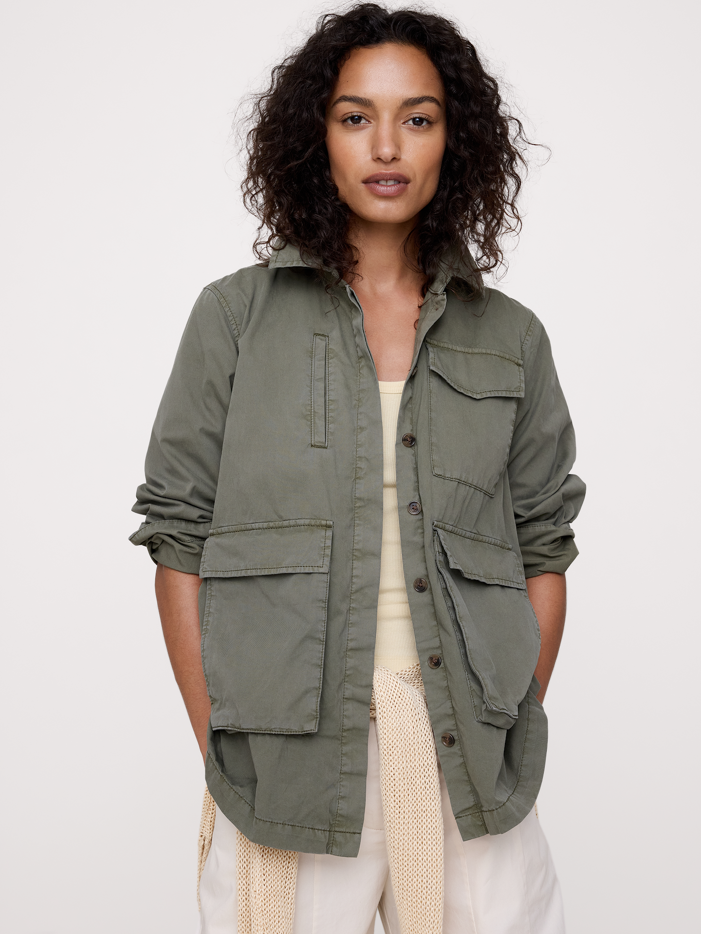 L'image numéro 1 présente Veste-chemise en sergé de coton