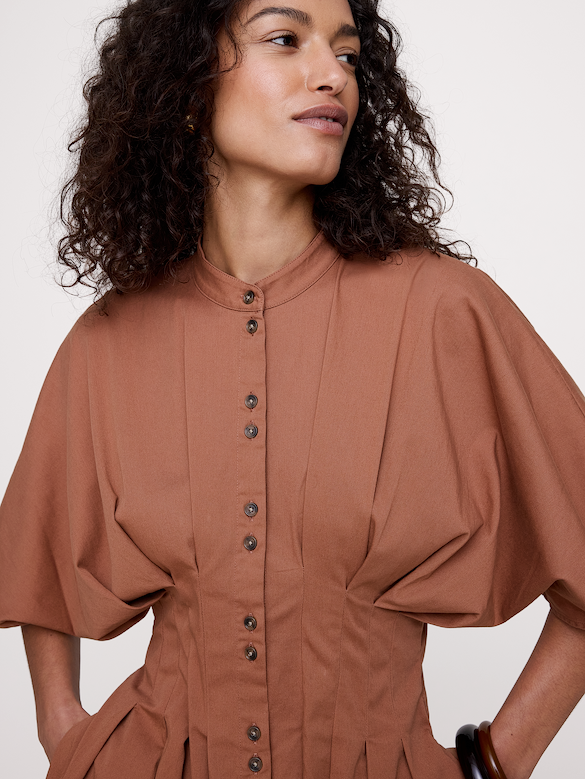 Robe mi-longue à plis en coton extensible