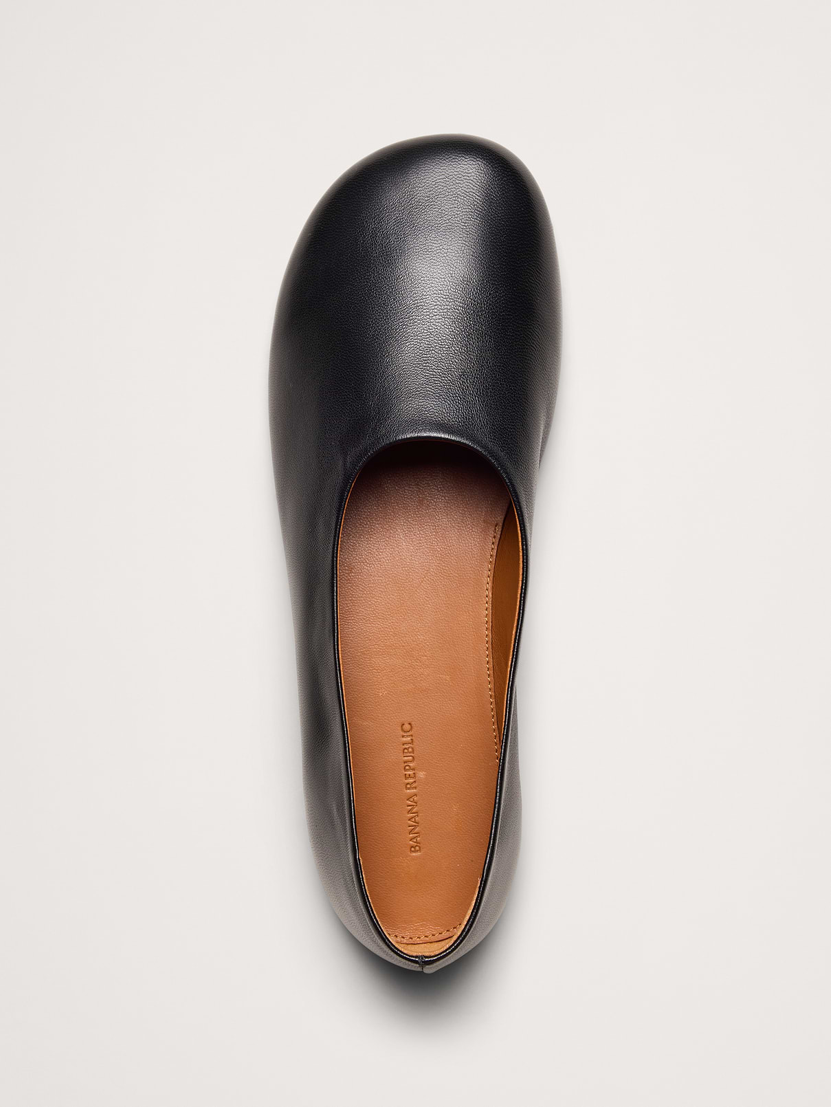 L'image numéro 5 présente Ballerines en cuir italien