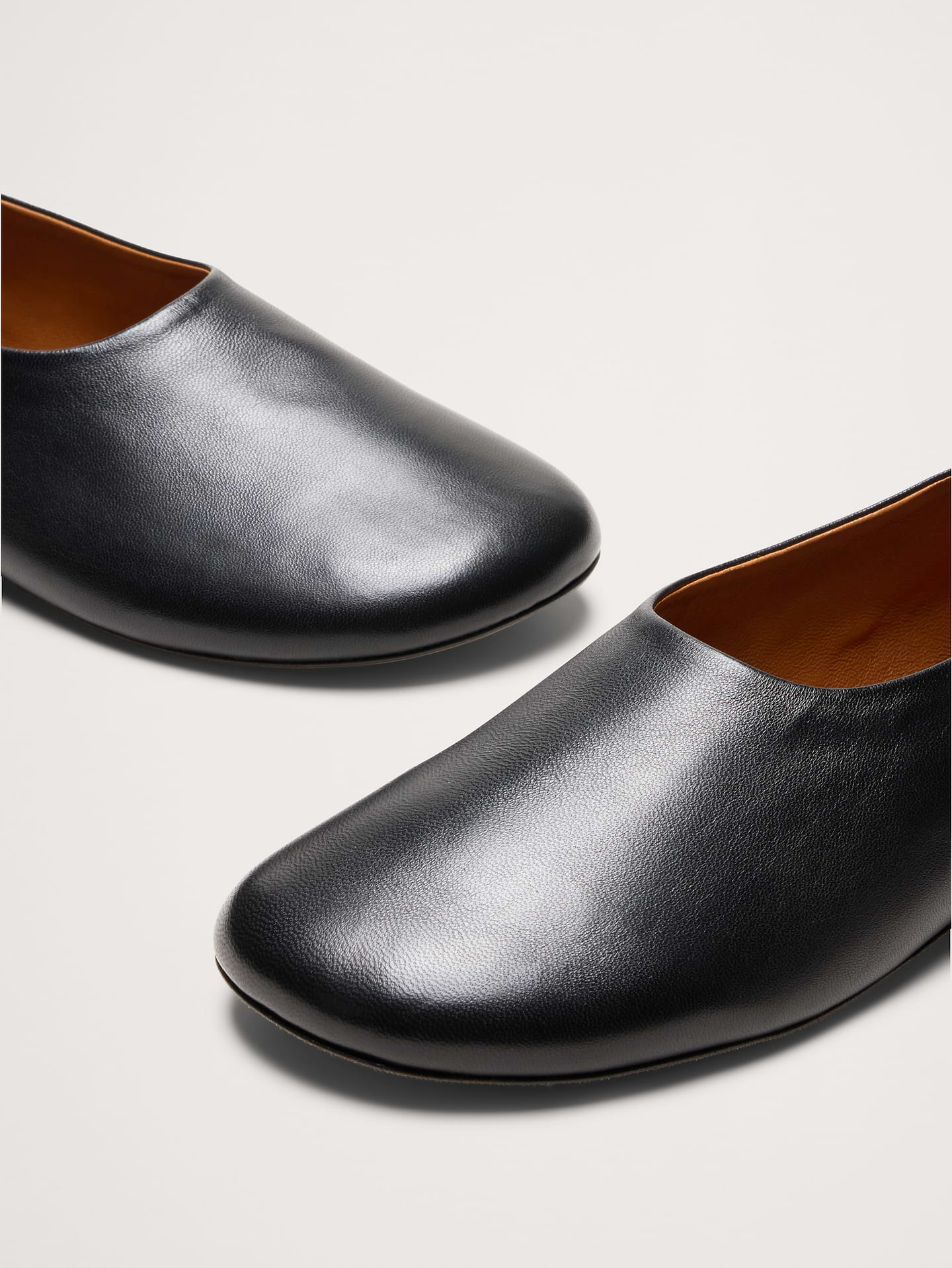 Image number 6 showing, Italian Leather Ballet Flat