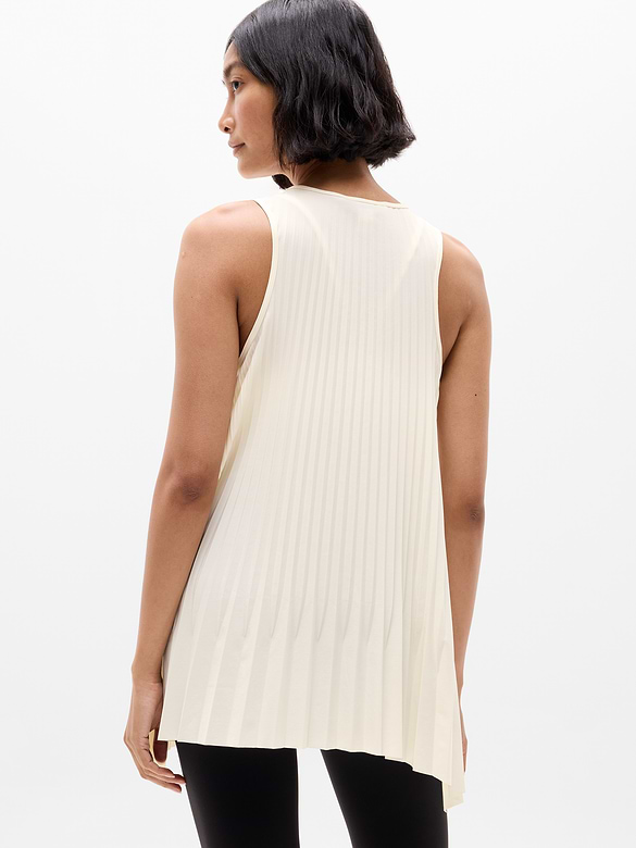 Featherweight Plissé Tank