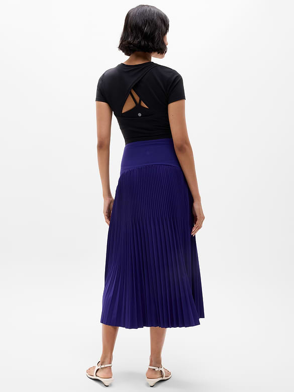 Featherweight Plissé Midi Skirt