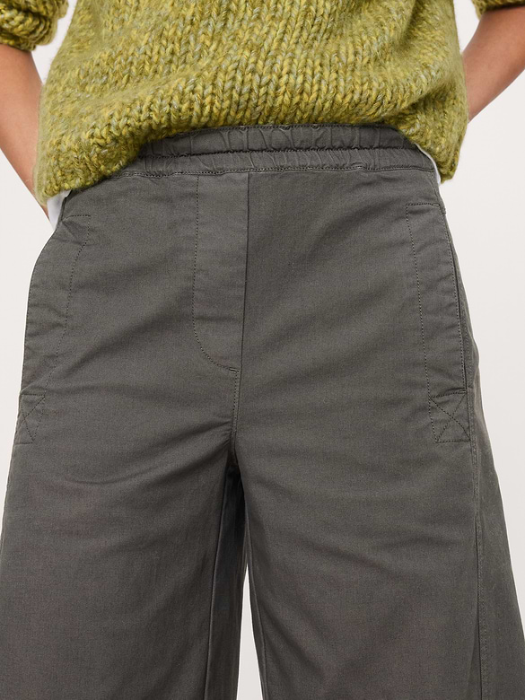 Mid-Rise Relaxed Painter Pull-On Pant