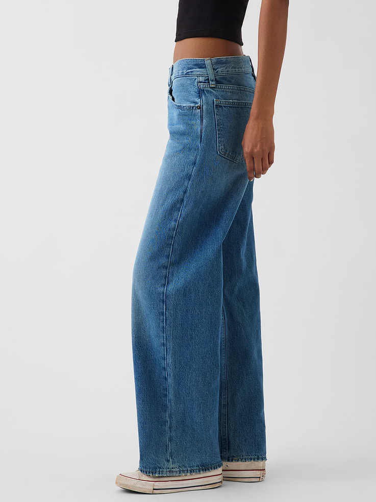 L'image numéro 3 présente Le jean ample à taille basse Hailey