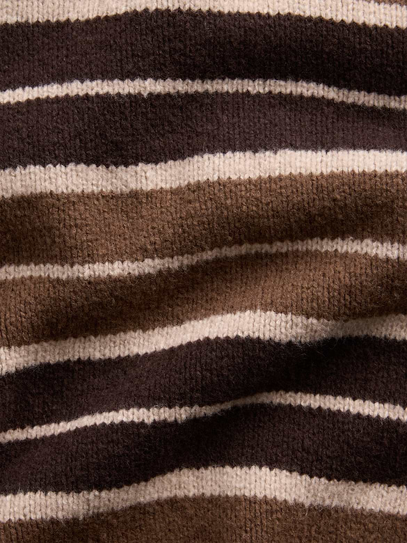 CashSoft Oversized V-Neck Sweater