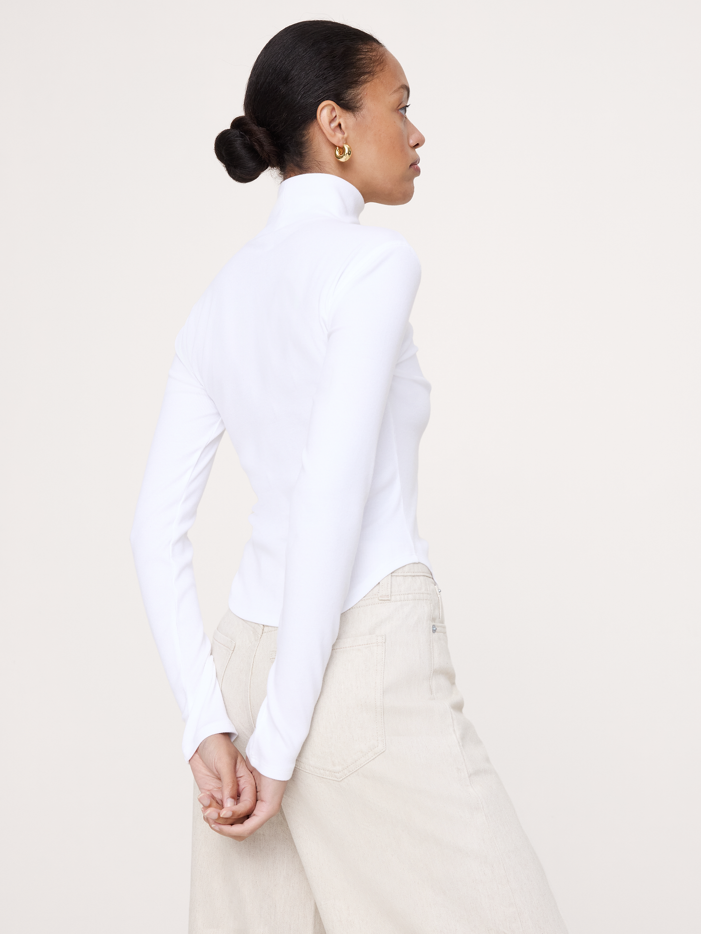 Image number 2 showing, Ribbed Long-Sleeve Turtleneck T-Shirt