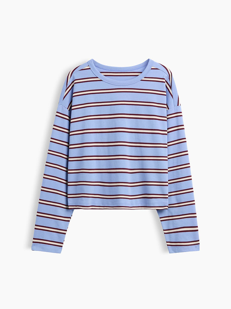 Image number 5 showing, Knit Oversized Crop T-Shirt