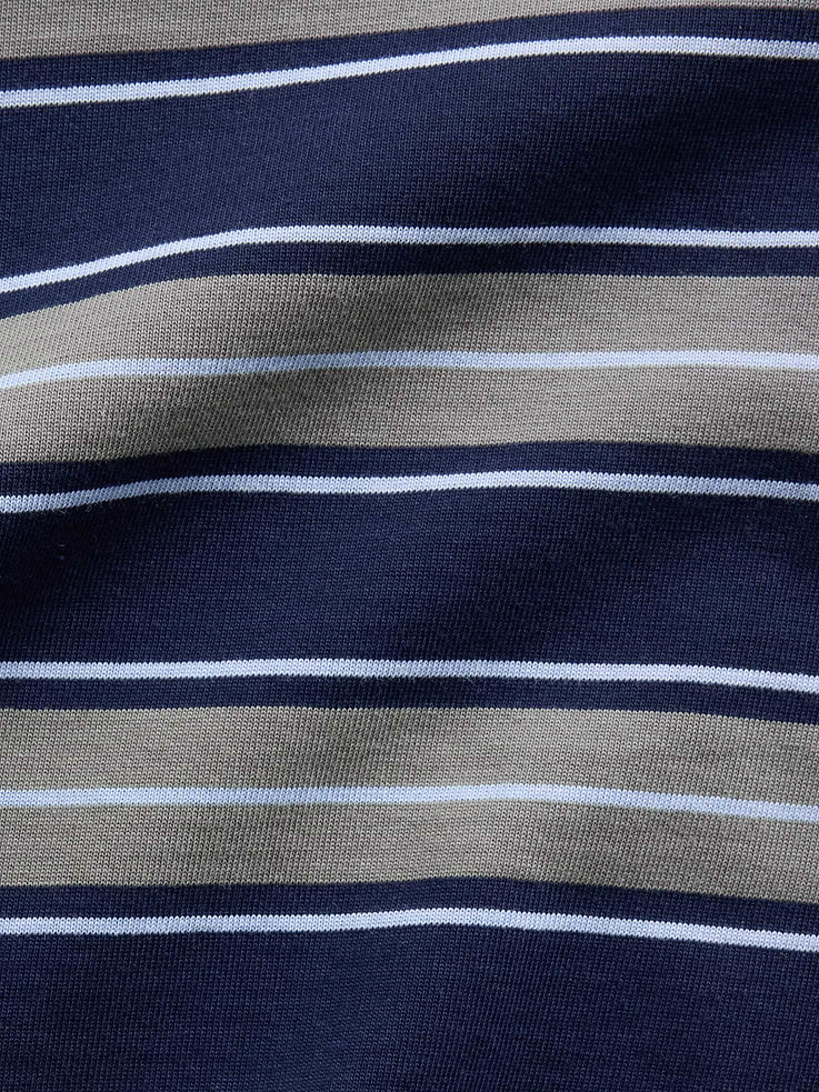 Image number 4 showing, Knit Oversized Crop T-Shirt