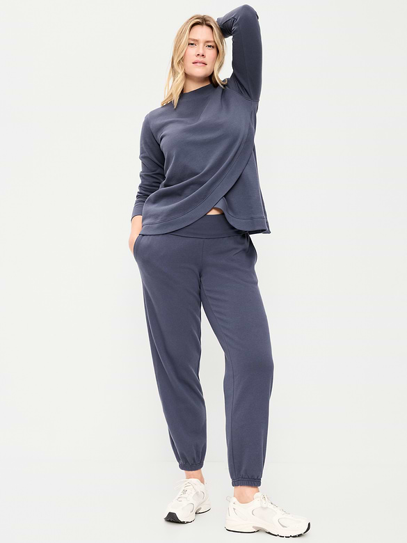 Maternity Rollover-Waist Fleece Jogger