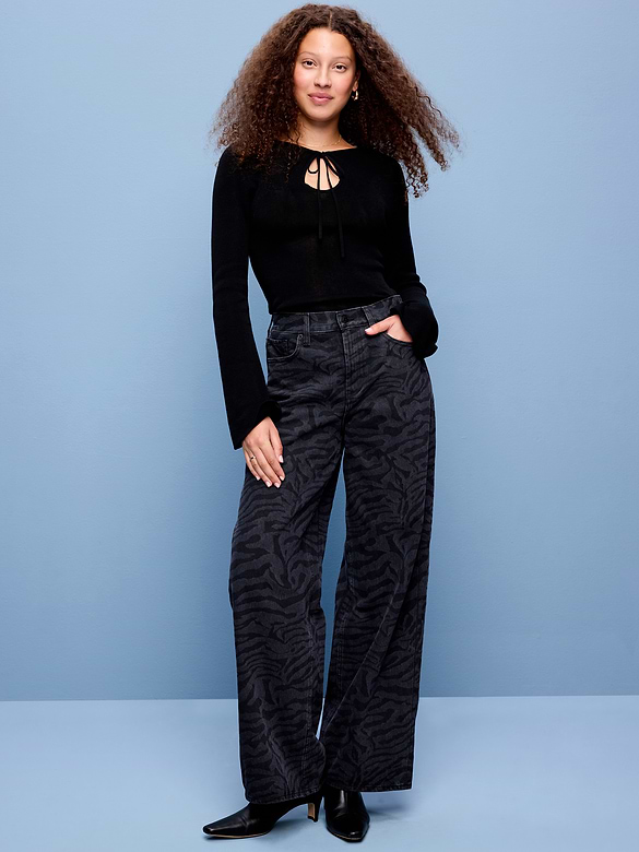 High-Waisted Baggy Wide-Leg Jeans