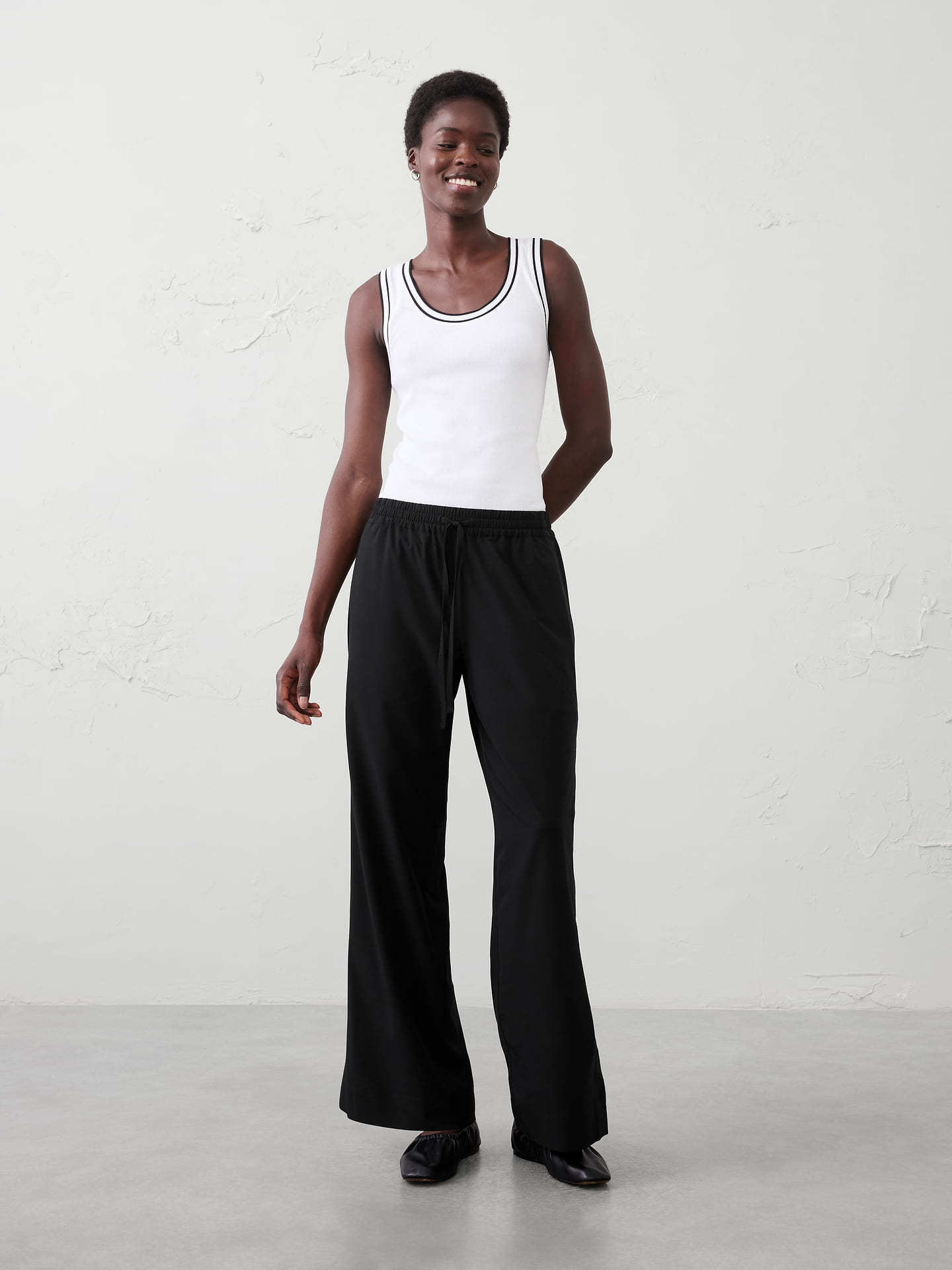 Image number 1 showing, Wide-Leg Mid-Rise Airstretch Pant