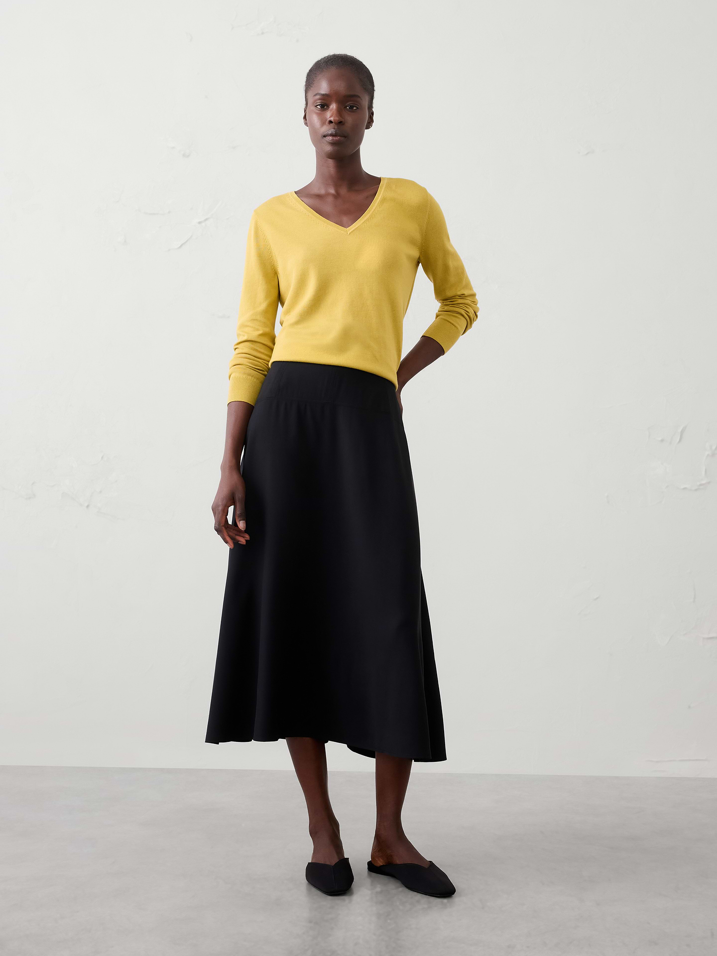 Image number 1 showing, Curved Seamed-Waist Midi Skirt