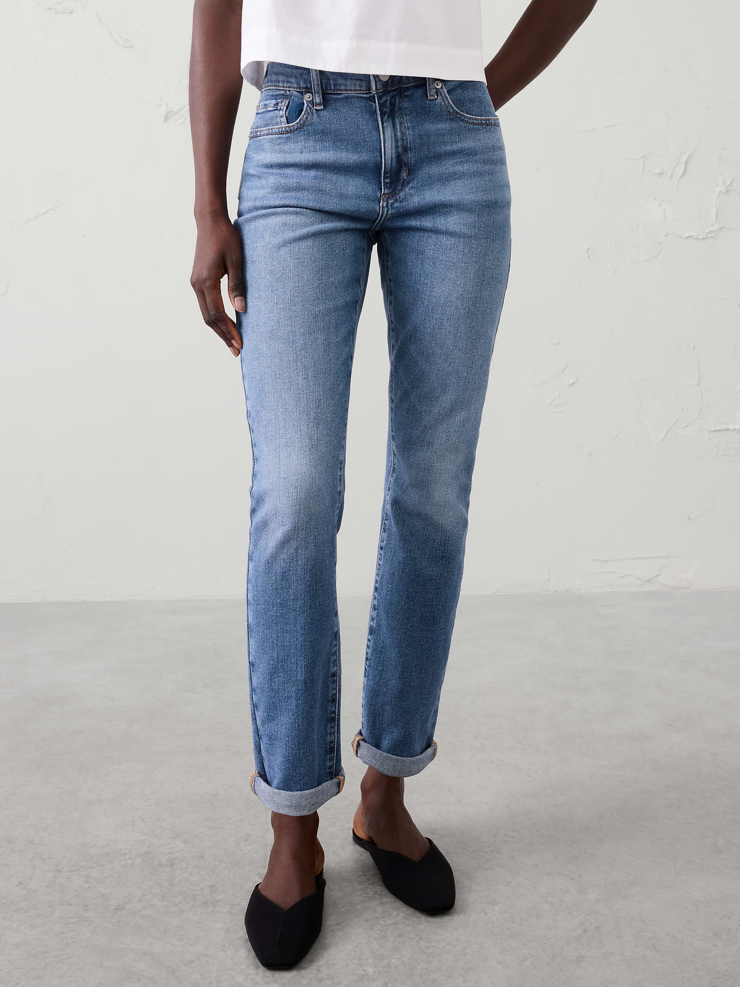 Image number 3 showing, Girlfriend Mid-Rise Jean