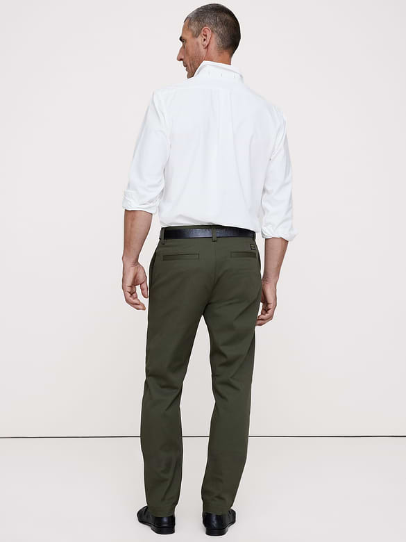 Chino étroit en tissu italien extensible