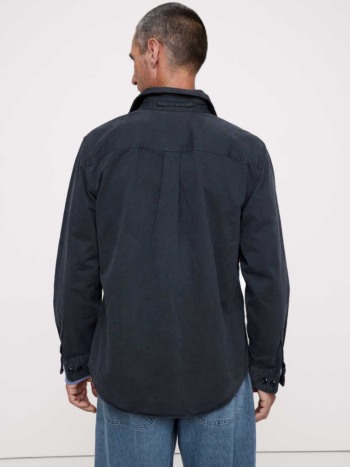 L'image numéro 3 présente Veste-chemise en sergé de coton