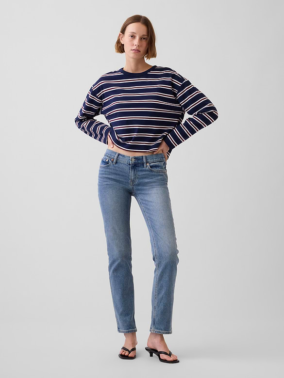 Low Rise '90s Slim Straight Jeans