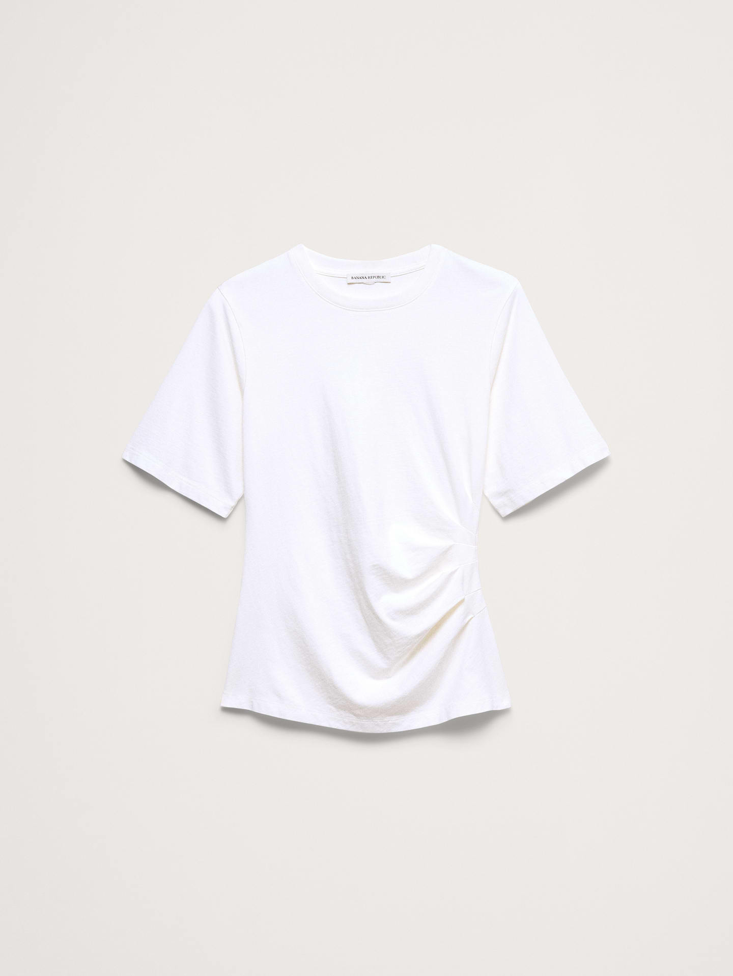 L'image numéro 4 présente T-shirt rétro froncé sur les côtés en coton