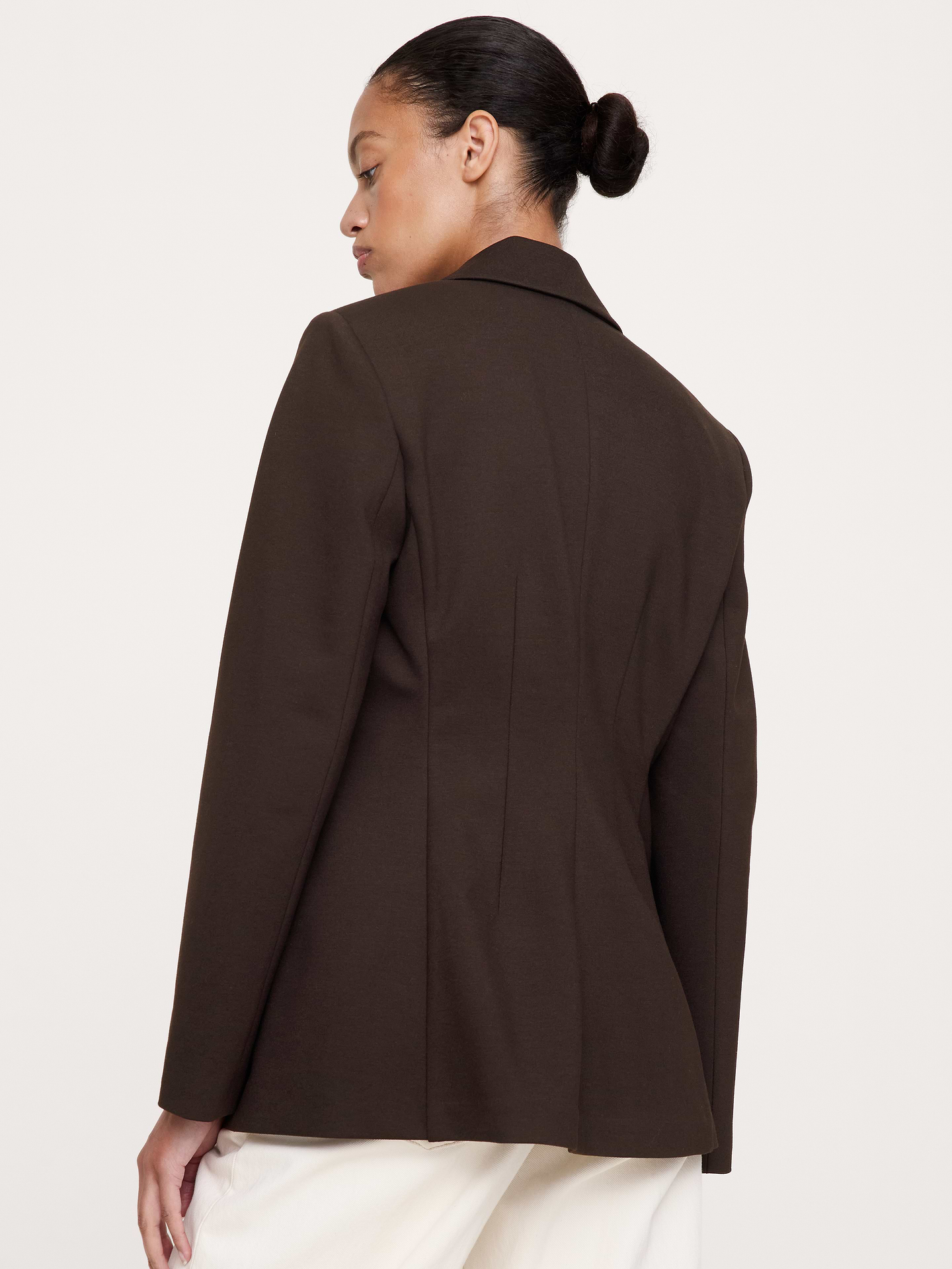 L'image numéro 8 présente Blazer tout-aller ajusté en tricot point de Rome