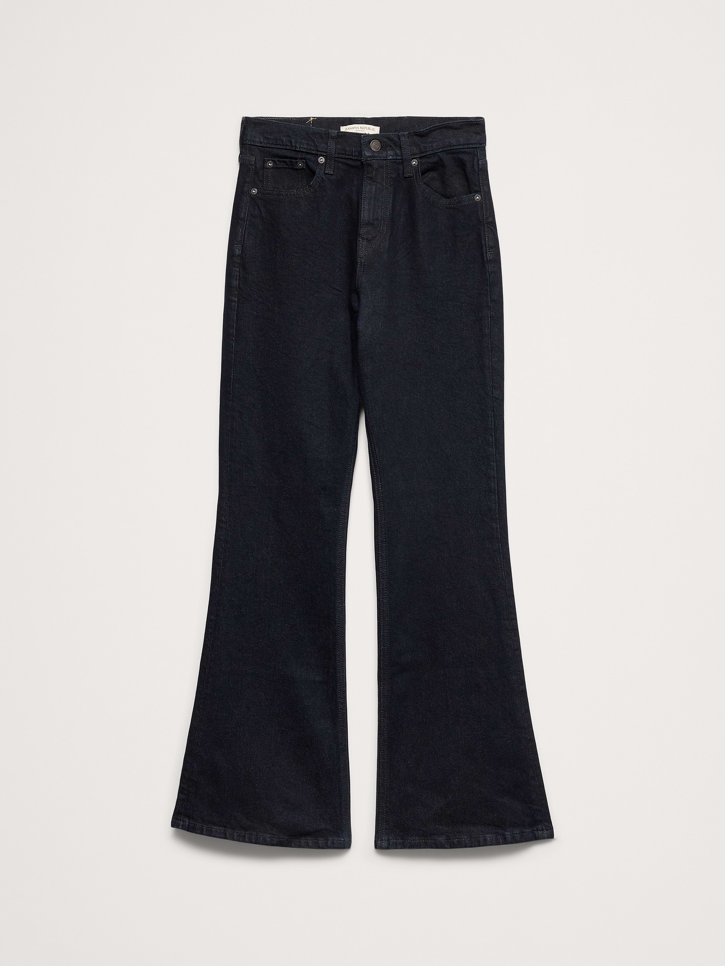 L'image numéro 6 présente Jean semi-évasé à taille haute