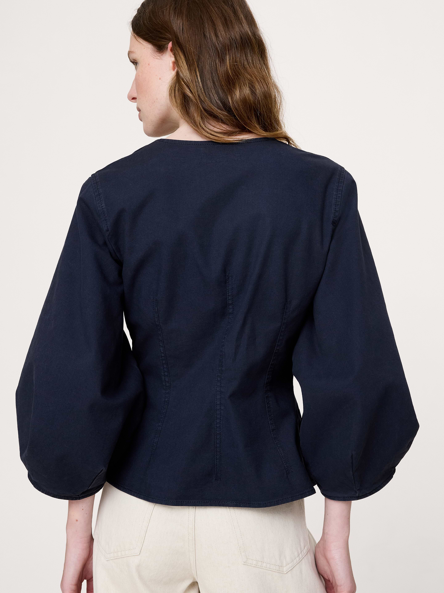 L'image numéro 2 présente Haut à manches bouffantes en toile de coton