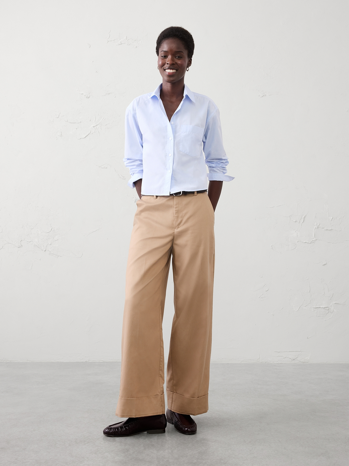 Wide-Leg Mid-Rise Drapey Twill Cuffed Pant | Banana Republic Factory