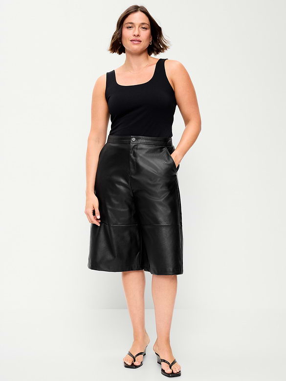 Mid-Rise Faux-Leather Baggy Culottes