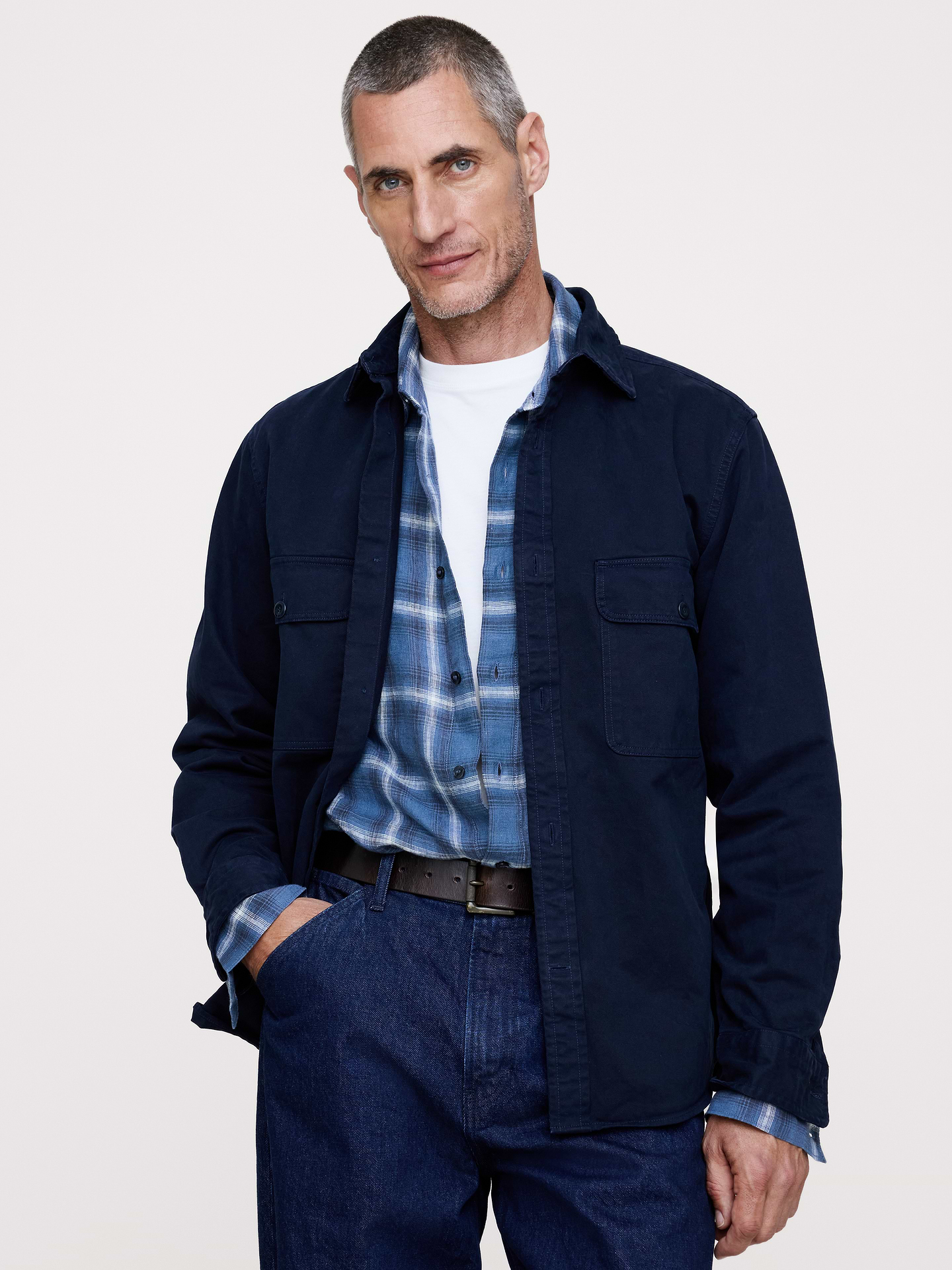 L'image numéro 1 présente Veste-chemise en sergé de coton