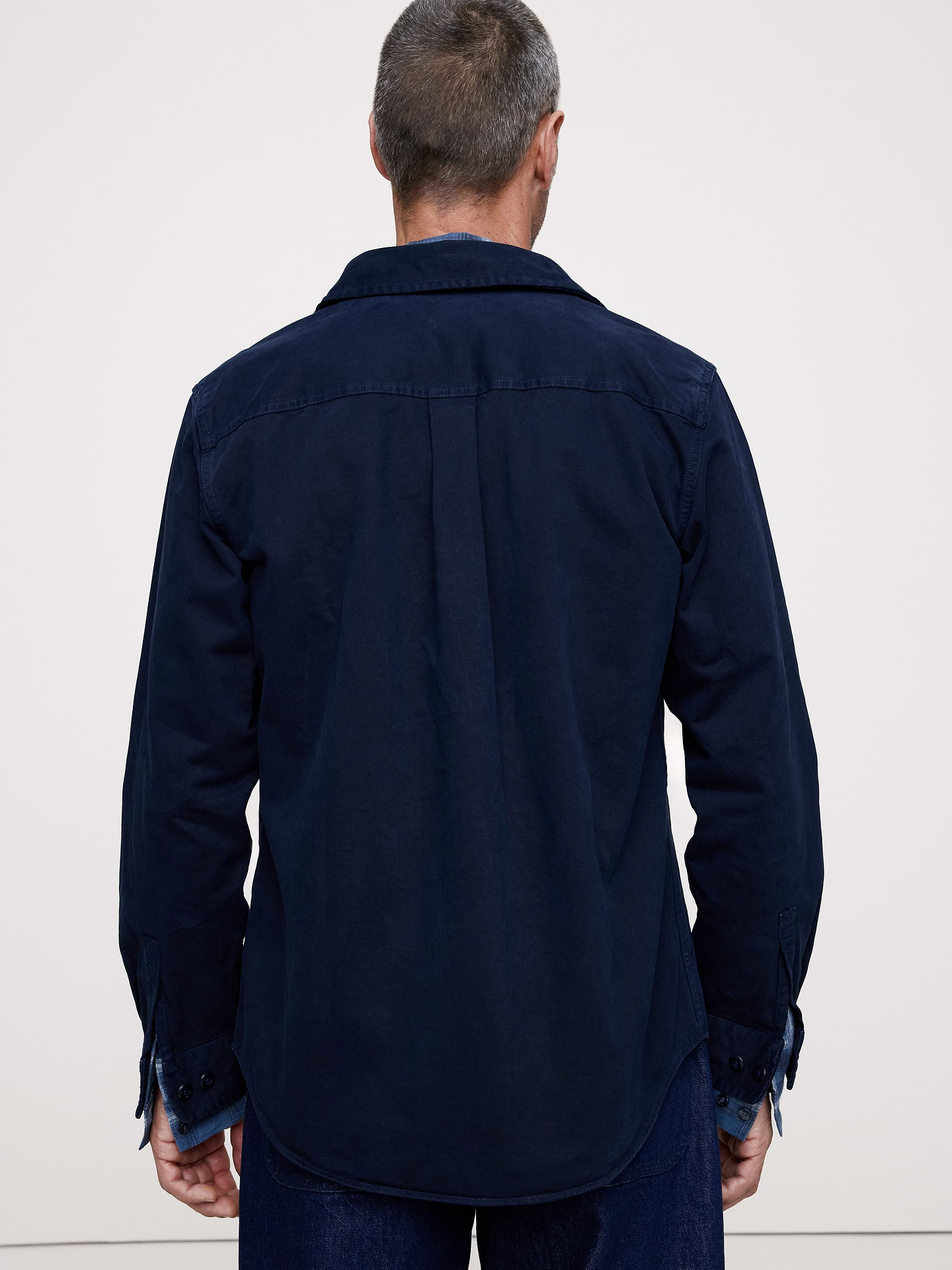 L'image numéro 2 présente Veste-chemise en sergé de coton