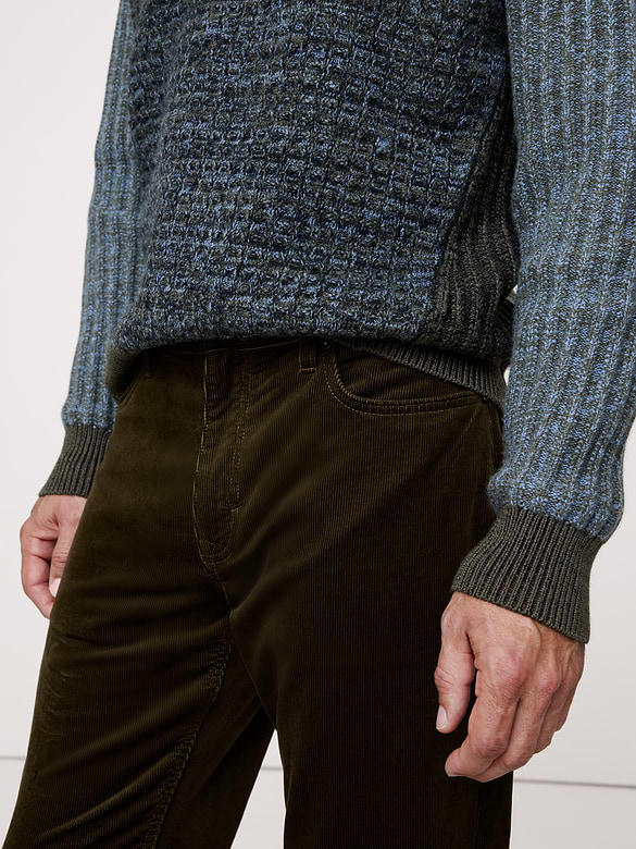 Pantalon Voyageur droit en velours côtelé