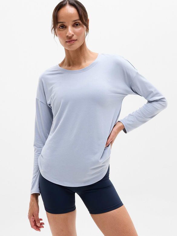 Move With Ease Top