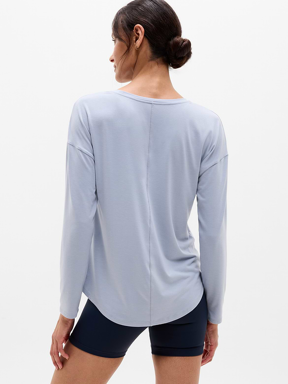 Move With Ease Top