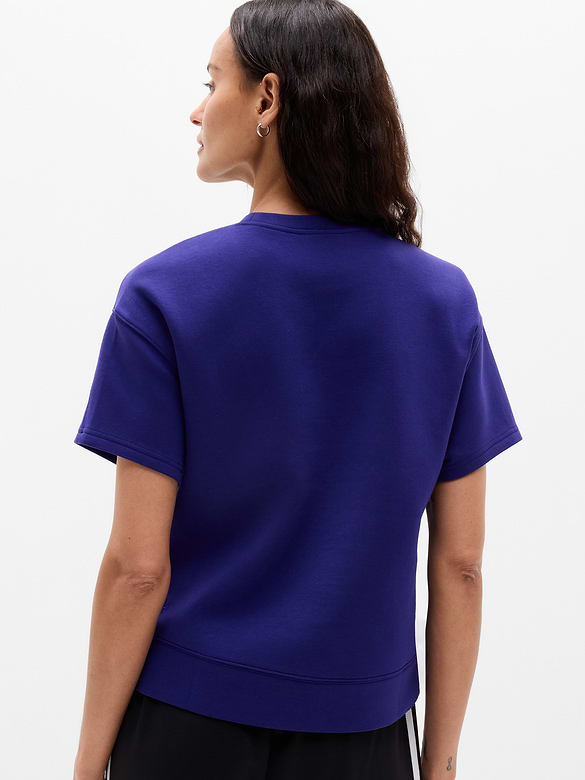 Form Knit Sweatshirt Tee