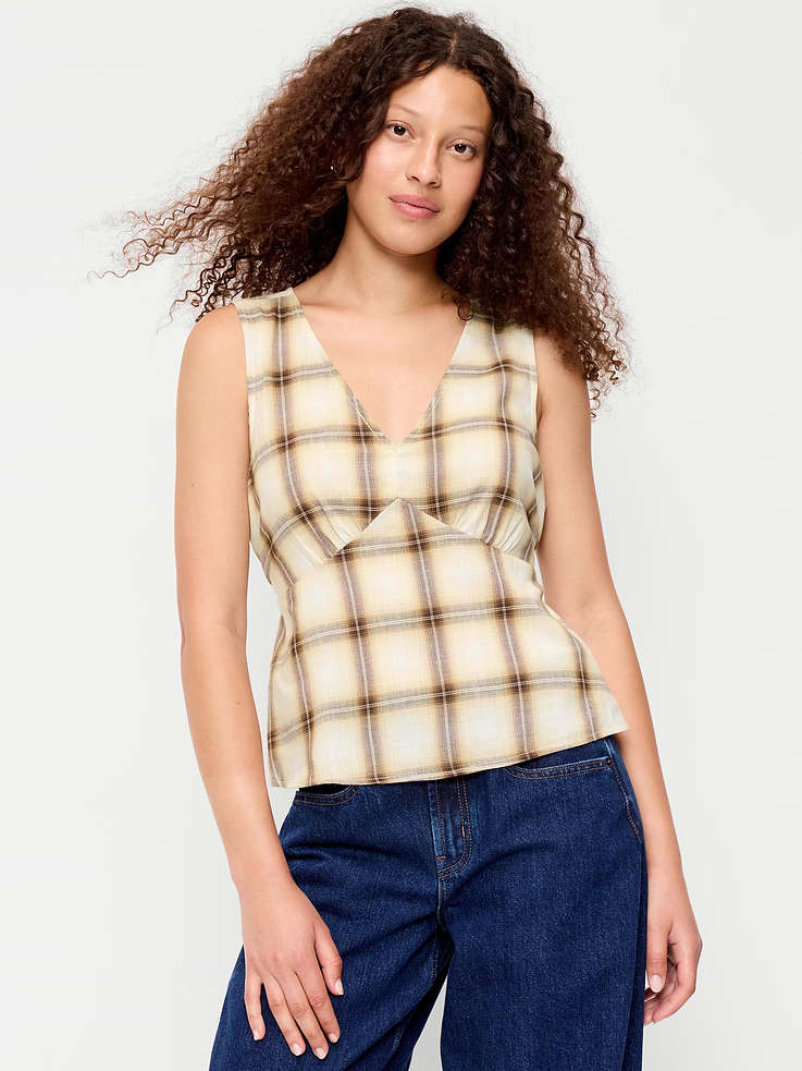 L'image numéro 1 présente Haut à encolure en V sans manches noué au dos