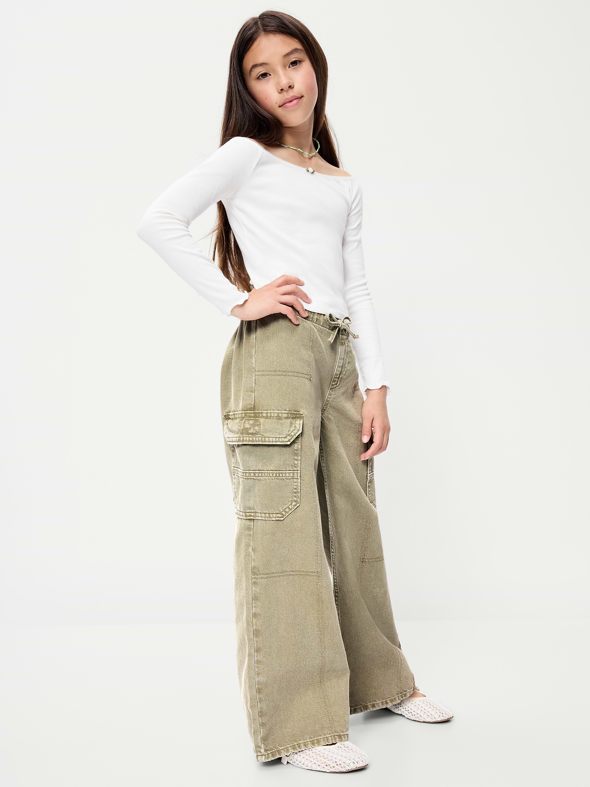 Image number 3 showing, Pull-On Low-Rise Super Baggy Wide-Leg Cargo Jeans for Girls