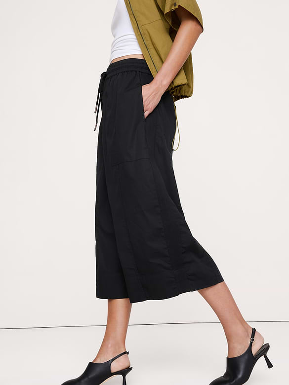 Stretch-Cotton Barrel Midi Skirt