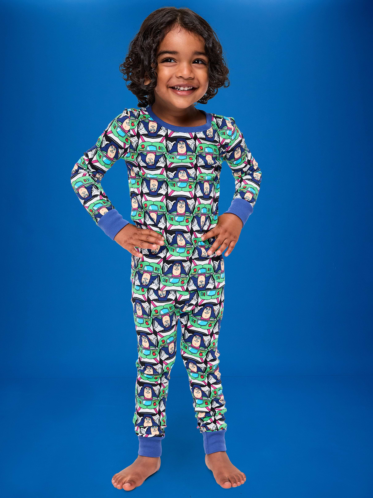 L'image numéro 1 présente Pyjama ajusté à imprimé Histoire de jouets Old Navy x Pixar unisexe pour tout-petit et bébé