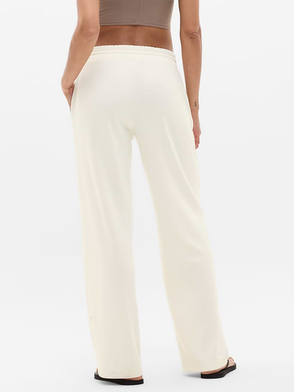 Seasoft Mid Rise Straight Pant