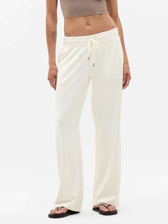 Seasoft Mid Rise Straight Pant