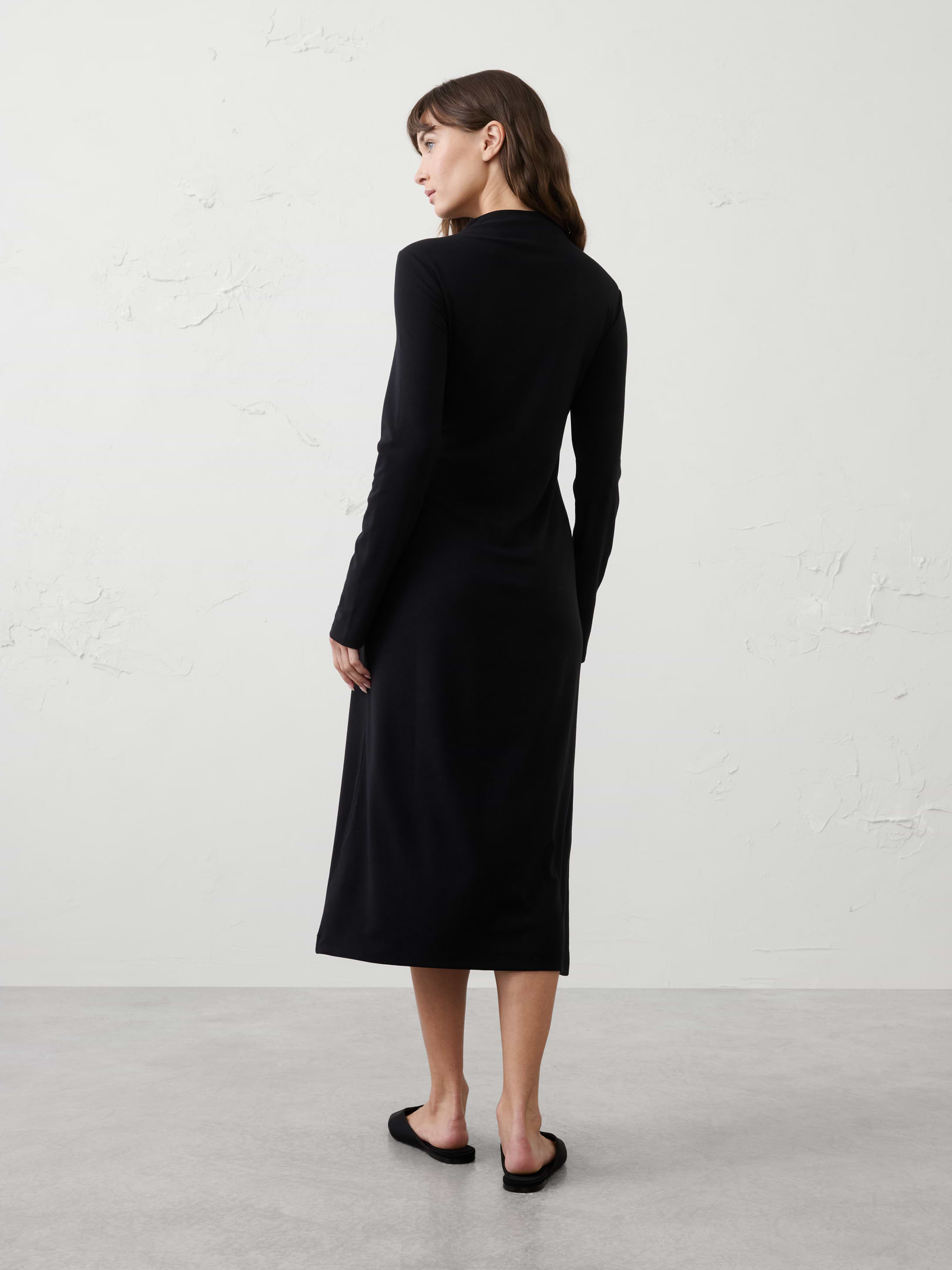 Image number 2 showing, Cozy Ribbed Knit Midi Dress