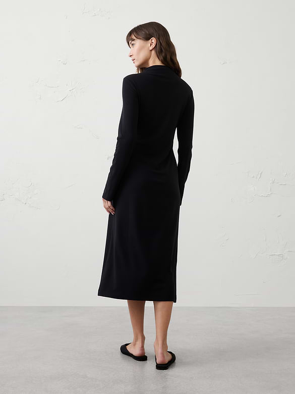 Cozy Ribbed Knit Midi Dress