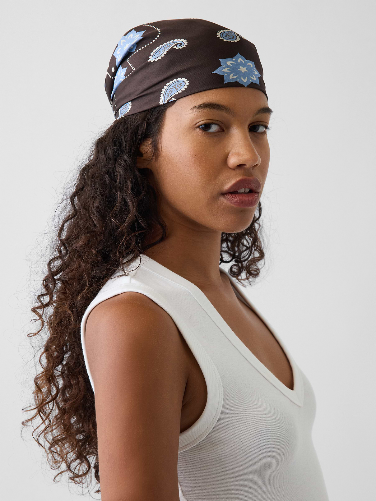 Image number 2 showing, 100% Silk Bandana