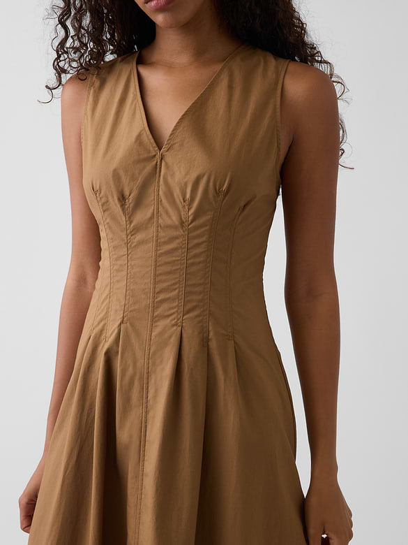 Poplin V-Neck Cinched Maxi Dress