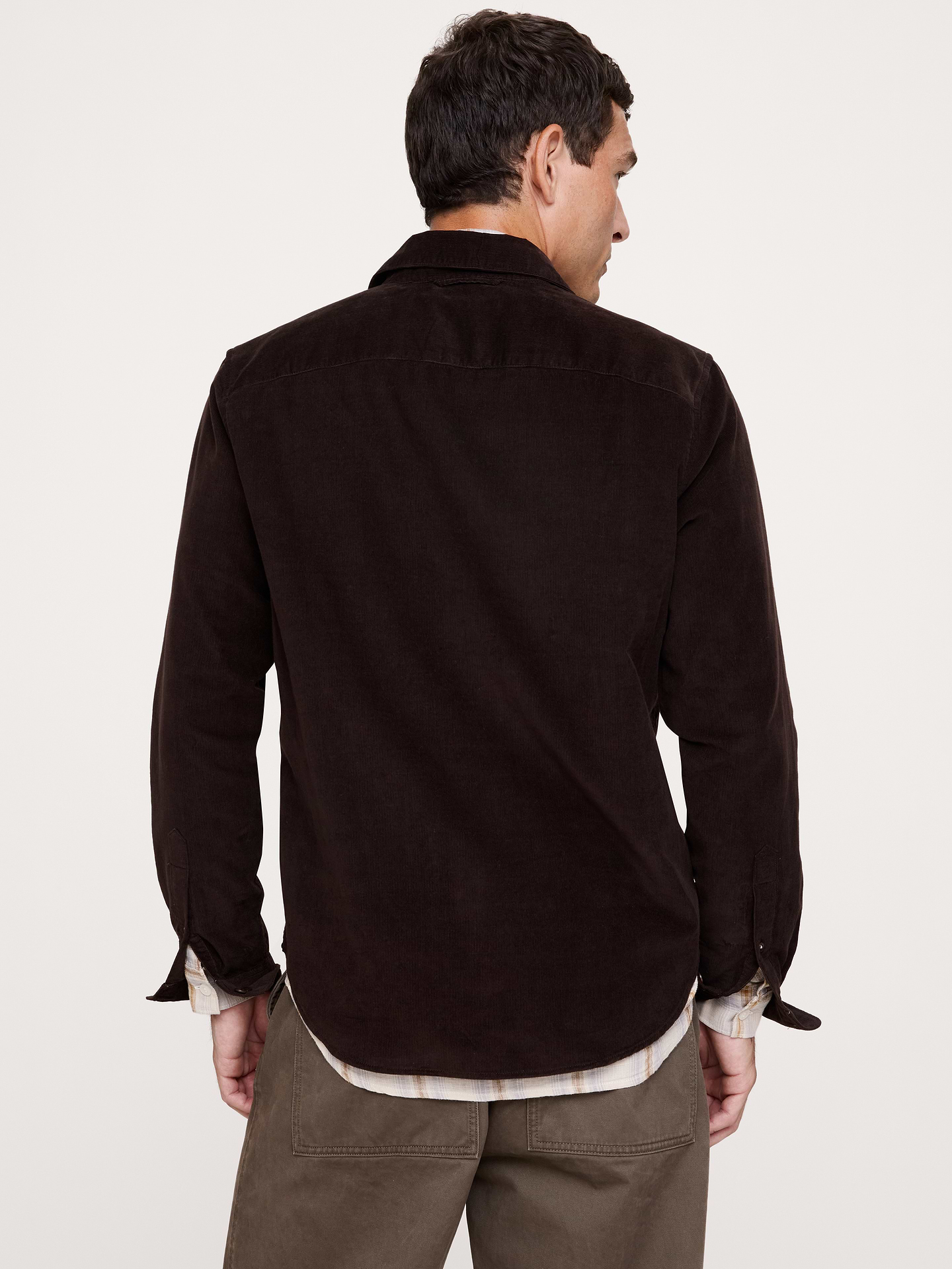 L'image numéro 3 présente Chemise standard en velours côtelé léger