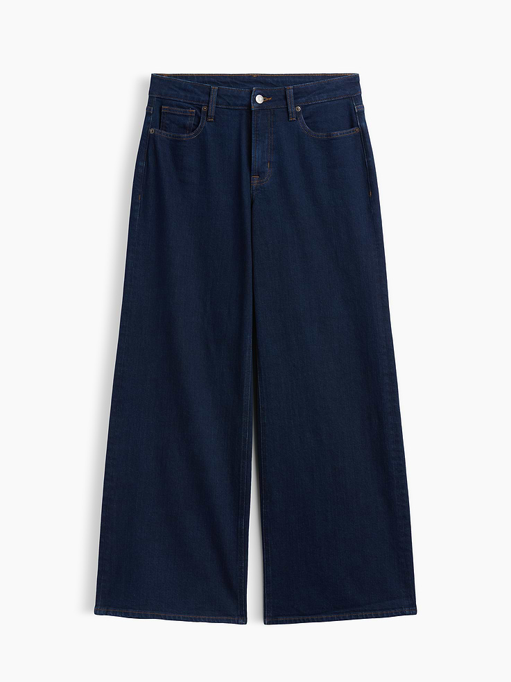 Image number 5 showing, Curvy Mid Rise Wide-Leg Jeans