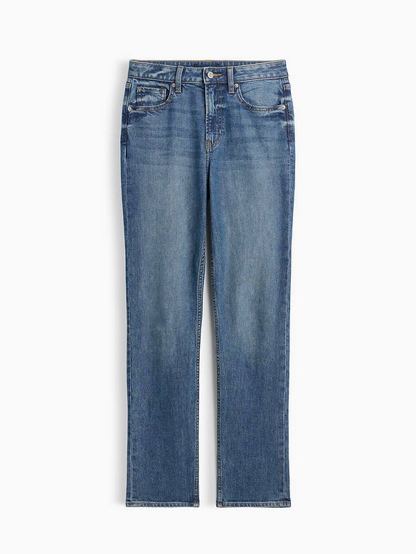 Curvy High Rise '90s Slim Straight Jeans