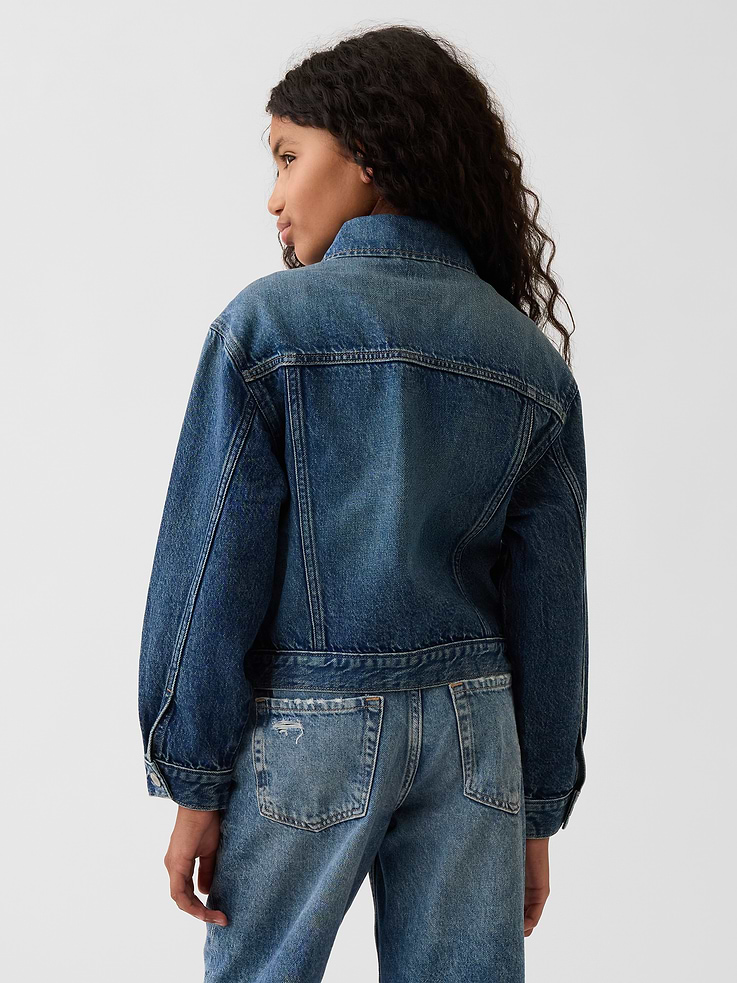 L'image numéro 3 présente Veste en denim emblématique pour Enfant