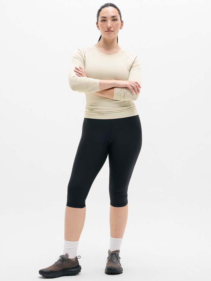 Image 2 of 8, Momentum Flex Top