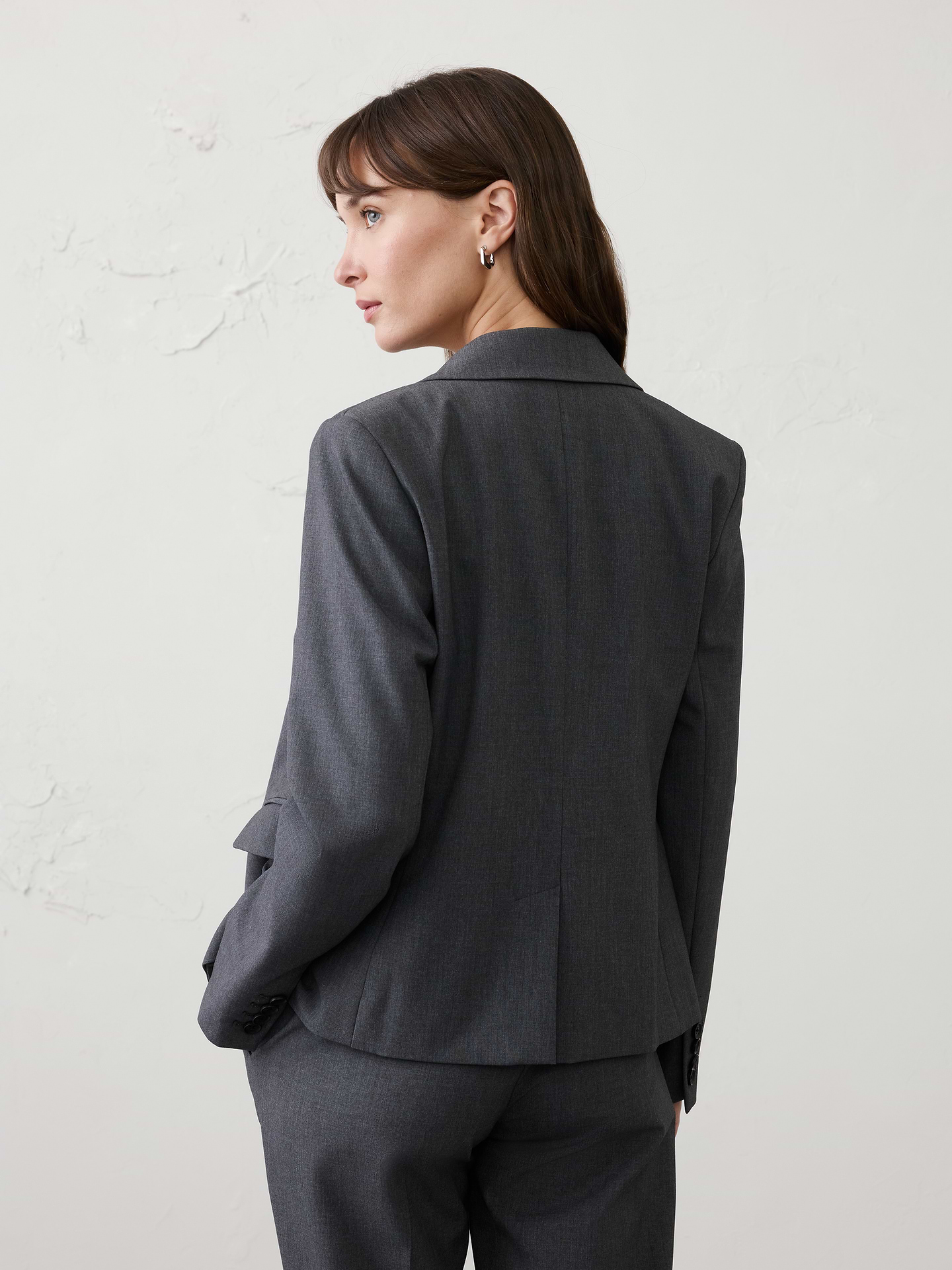 Image number 2 showing, Sculpted Stretch Classic Blazer