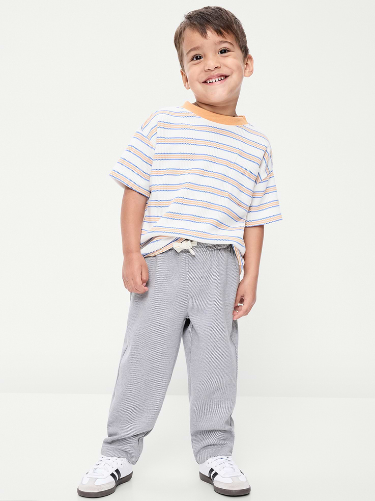 Image 1 of 4, elasticized waistband, faux fly, diagonal on-seam pockets, single back pocket, barrel leg, Product #908524